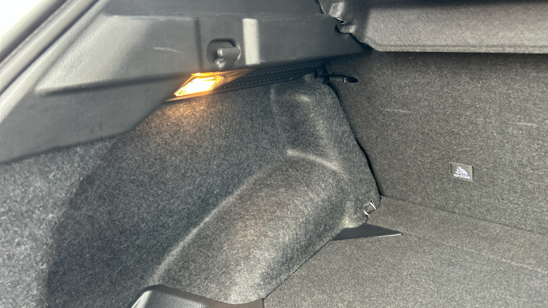 Nissan Qashqai 1.3 DiG-T MH 158 N-Connecta 5dr Xtronic Petrol Hatchback